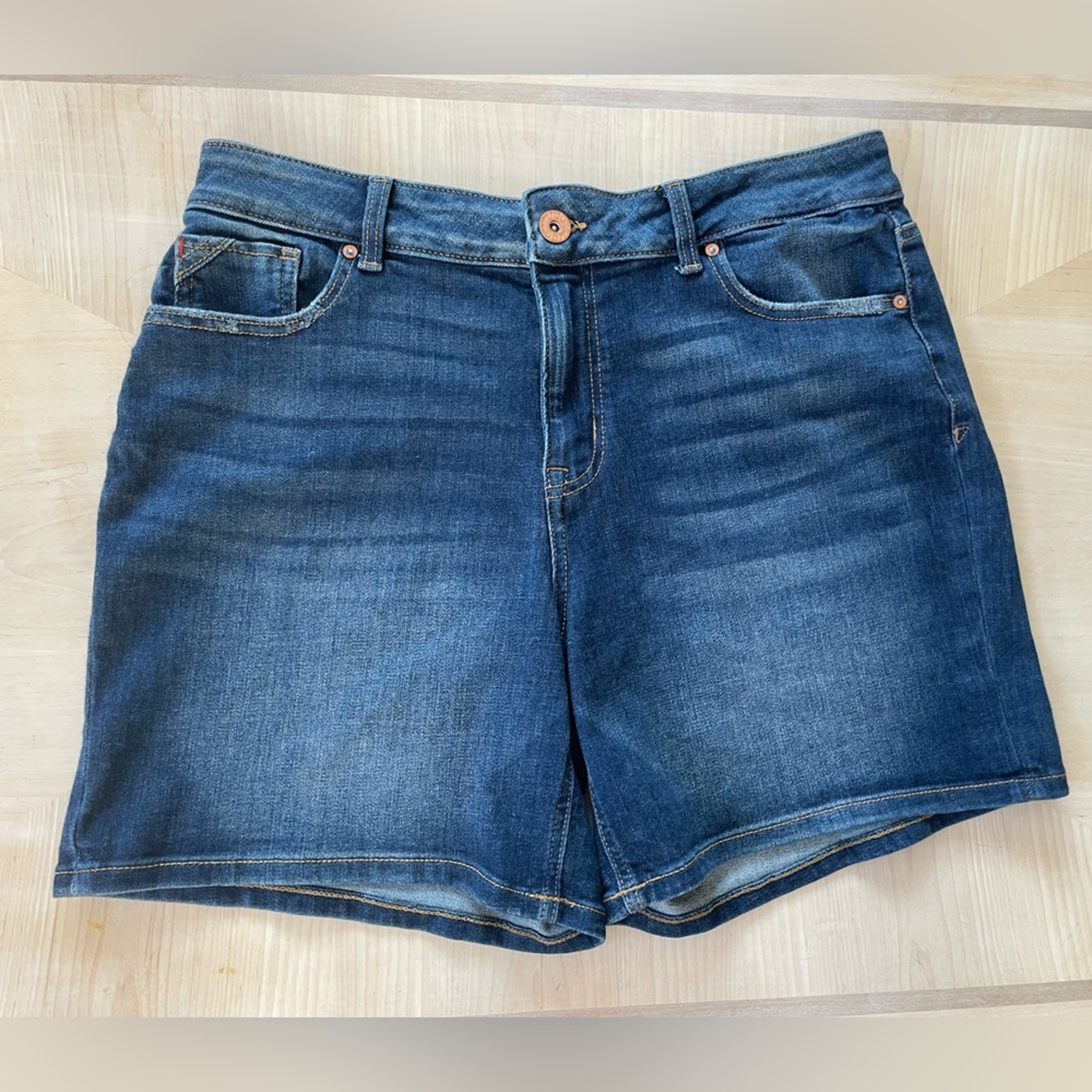 edgely Dark Blue Denim Shorts Size 16 Summer High Rise